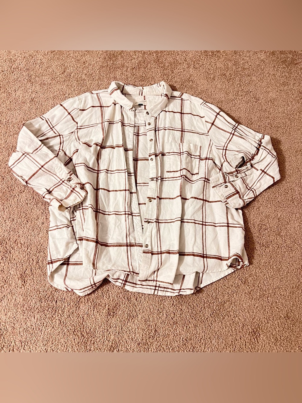 Universal Thread overshirt